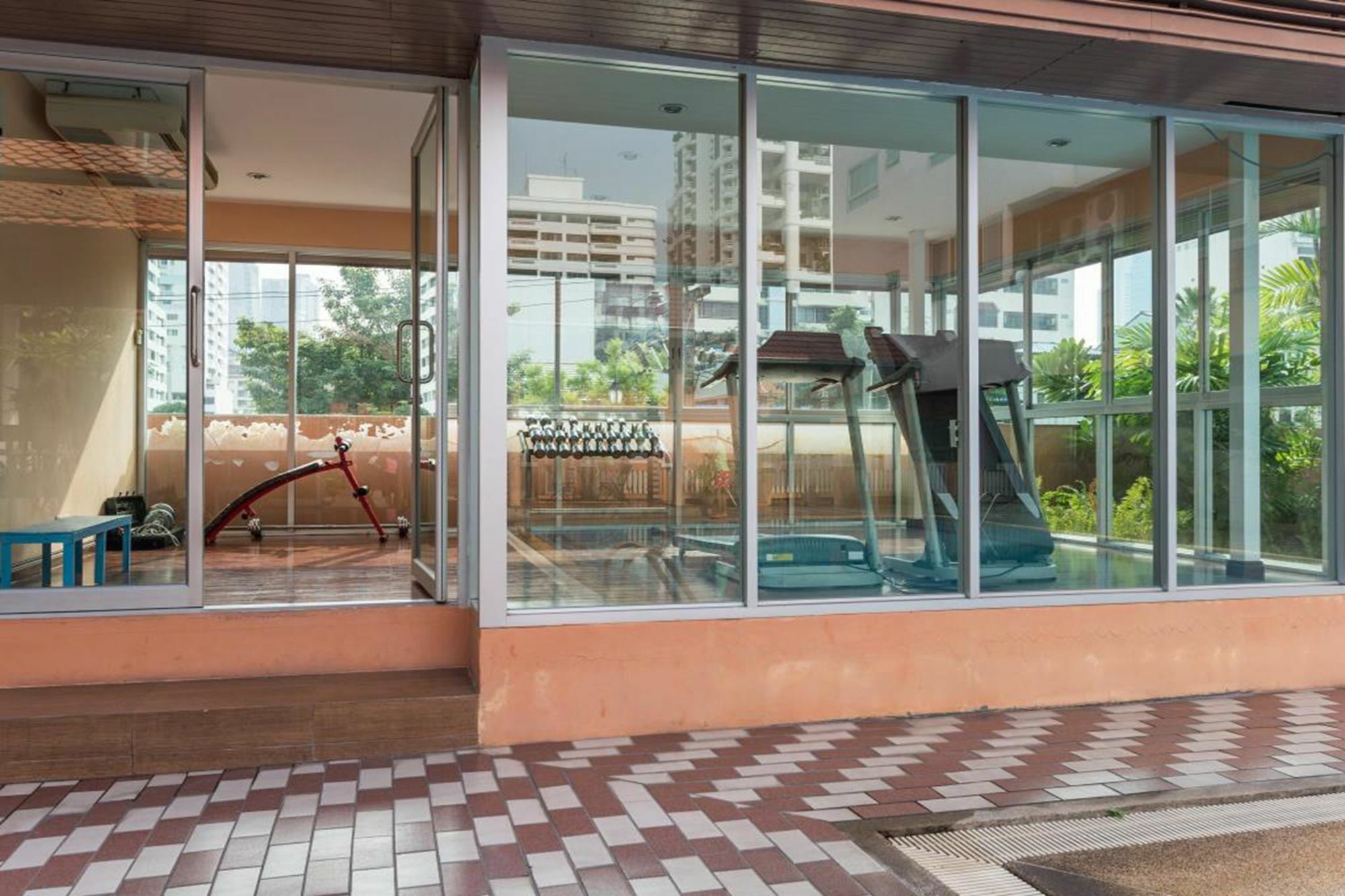 Teja Hotel Bangkok Luaran gambar